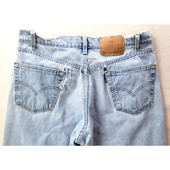 Vintage Levi's 505 Jeans Light Wash Distressed Ripped Frayed Hem Thrashed *READ* - Picture 13 of 16